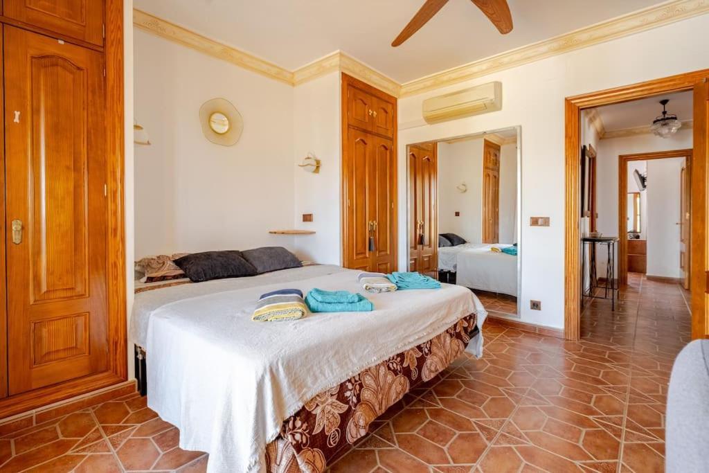 Villa Angel Málaga Exteriör bild